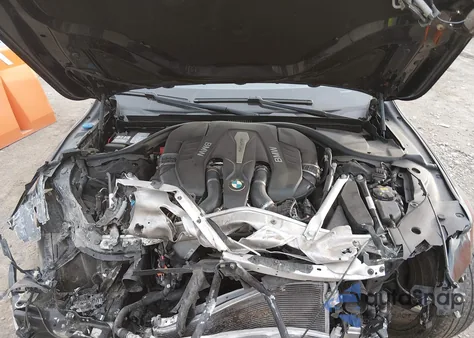 2018 BMW Alpina B7 xDrive из США, поврежденный, VIN WBA7F2C53JB238606